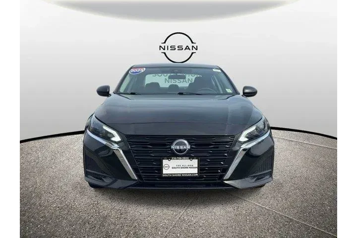 $19995 : Nissan Altima 2025 2.5 SV 4d image 2