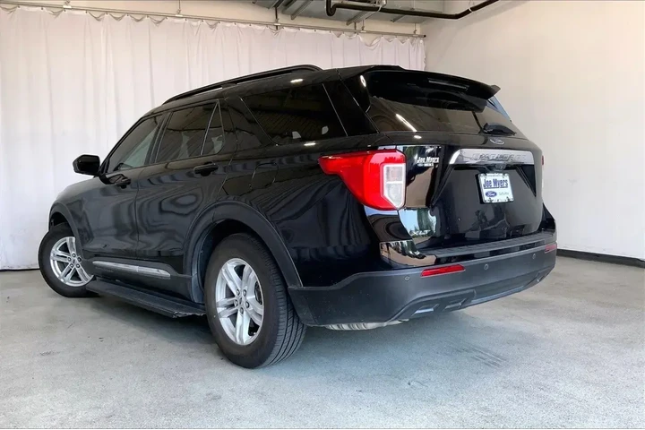 $11994 : Ford Explorer 2021 XLT 4dr S image 5