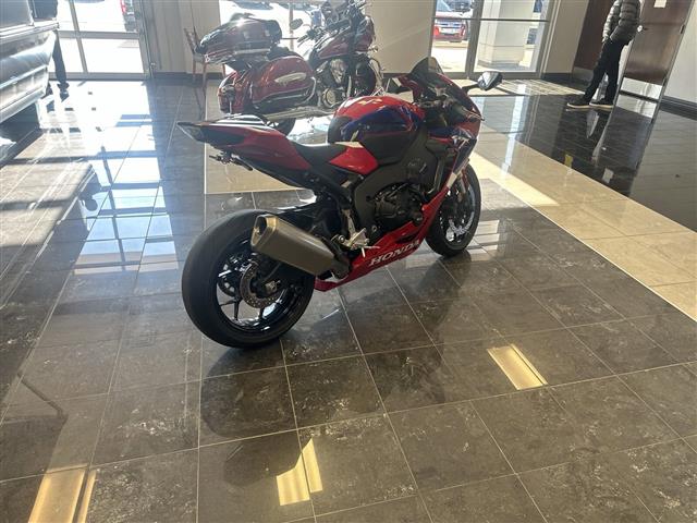 $15229 : 2022 CBR 1000RA image 4