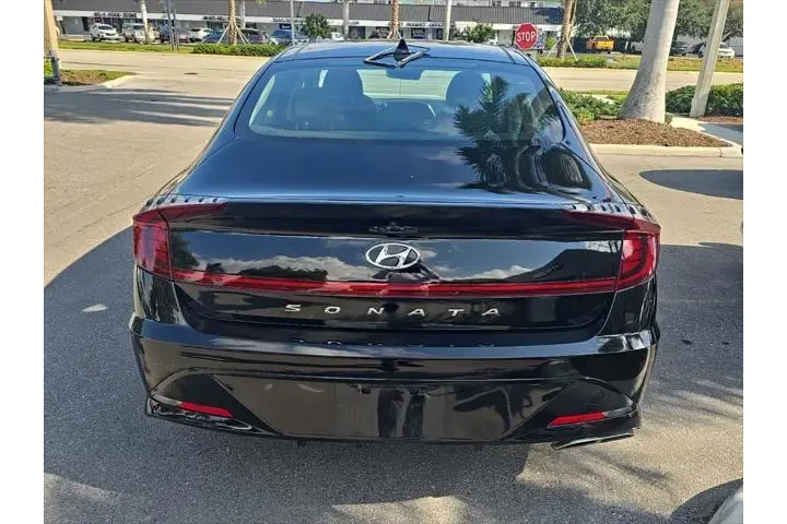 $20775 : Hyundai SONATA 2023 SEL 4dr image 5