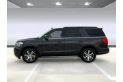 $35999 : Ford Expedition 2022 4x2 XLT thumbnail