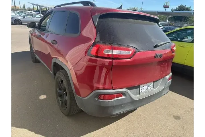 $9500 : Jeep Cherokee 2017 Sport 4dr image 3