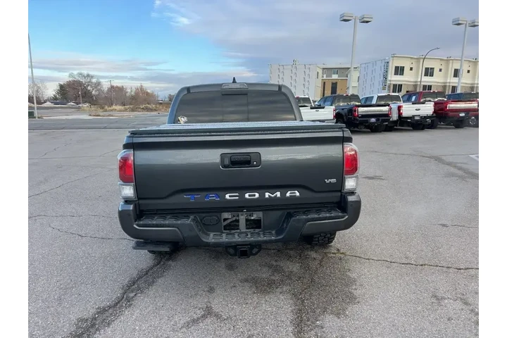 $37549 : Toyota Tacoma 2021 4x4 TRD P image 8