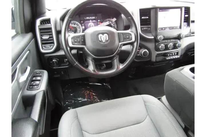 $28988 : Ram 1500 2022 4x4 Big Horn 4 image 2