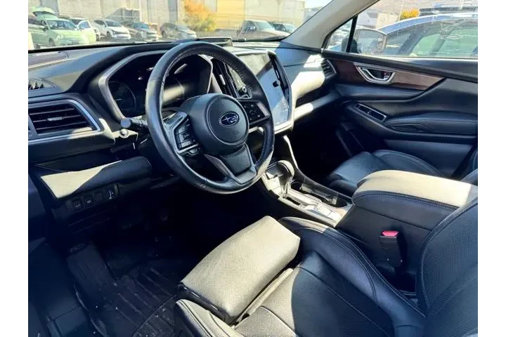 $32490 : Subaru Ascent 2023 AWD Touri image 3