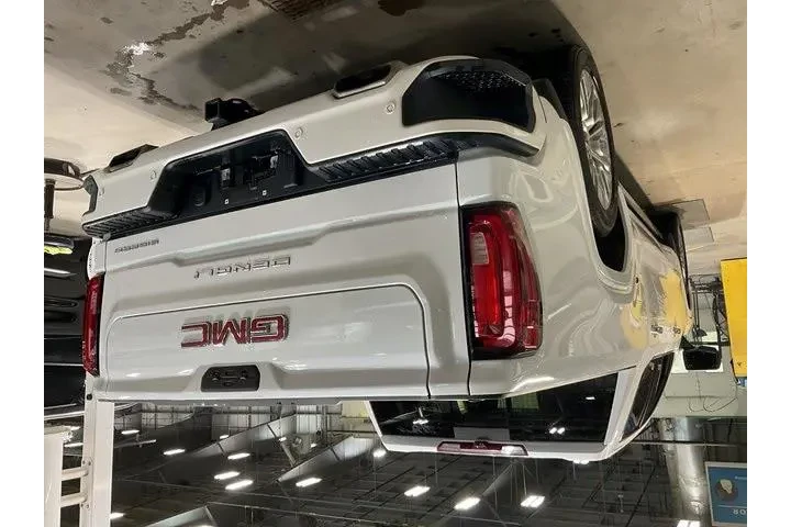 $40000 : GMC Sierra 1500 2021 4x4 Den image 10