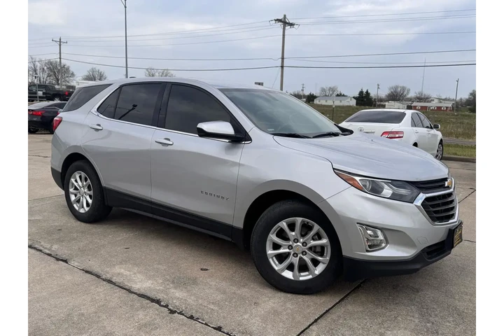 2018 Equinox LT 2WD image 8
