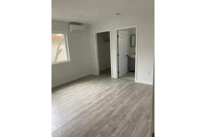 $1000 : Renta ya en Ontario,CA. image 2