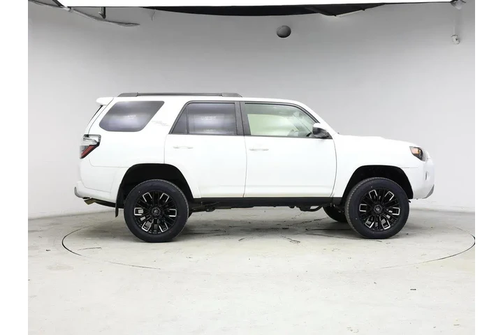 $36998 : Toyota 4Runner 2022 4x4 TRD image 7