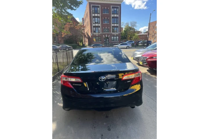 $10999 : 2014 Camry SE image 6