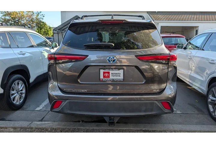 $38990 : 2021 Highlander Hybrid XLE image 6