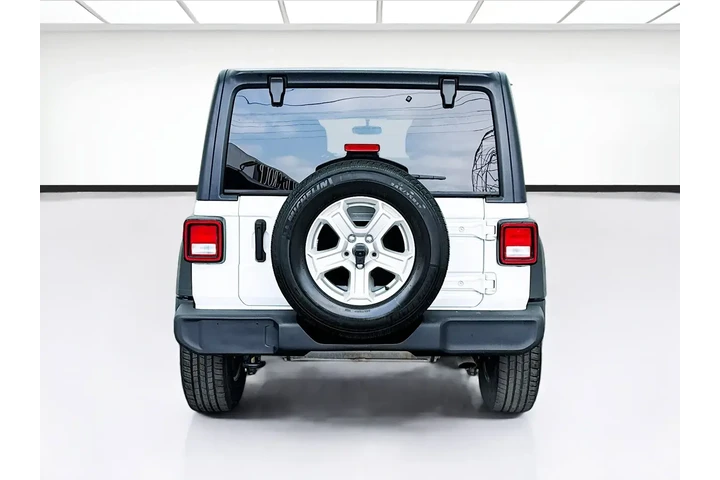 $22677 : Jeep Wrangler Unlimited 2020 image 4