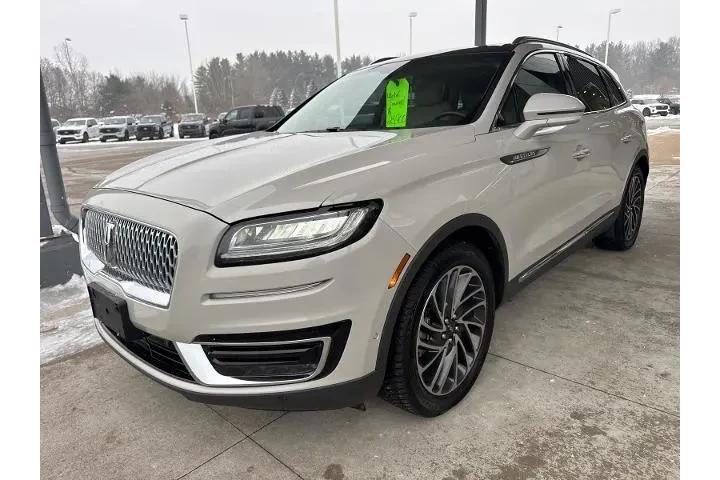 $25900 : Lincoln Nautilus 2020 AWD Re image 2