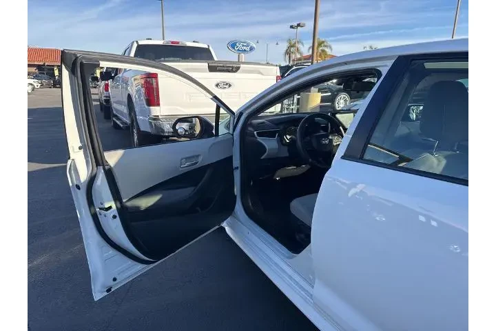 $18855 : Toyota Corolla 2020 LE 4dr S image 7