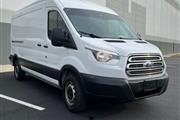 $13995 : 2018 Transit 250 Van Med. Roo thumbnail