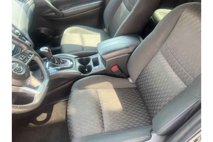 $15500 : 2020 Rogue SV image 8