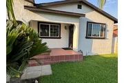 $1600 : 2 💢Beautiful casa🎄2Baths🌲 thumbnail
