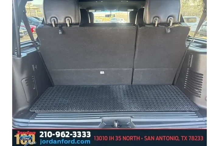 $12357 : Ford Expedition 2016 4x2 XLT image 7