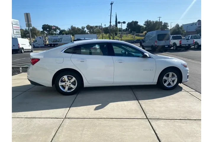 $16588 : Chevrolet Malibu 2020 LS Fle image 9