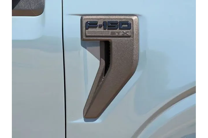 $32995 : Ford F-150 2023 4x2 XL 4dr S image 10