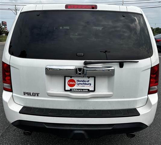 $18833 : PRE-OWNED 2015 HONDA PILOT EX image 4