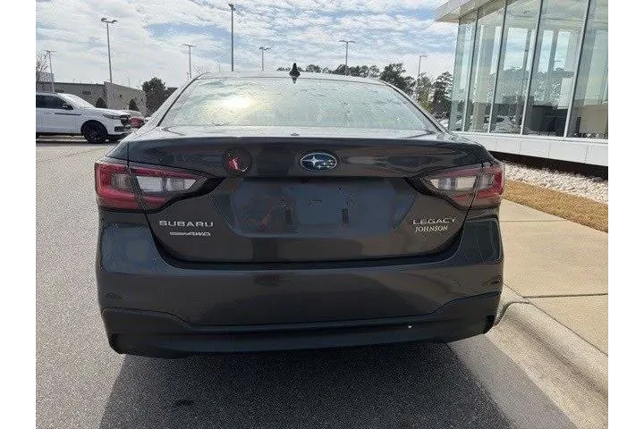 $21958 : Subaru Legacy 2024 AWD Premi image 4