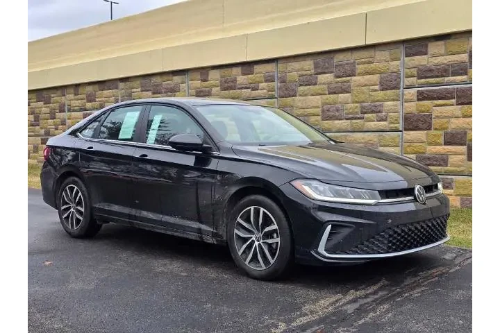 $21200 : Volkswagen Jetta 2025 SE 4dr image 5