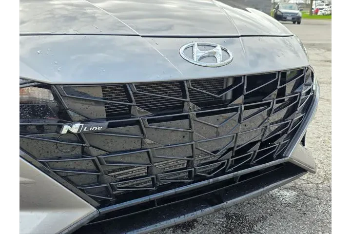 $17766 : Hyundai ELANTRA 2022 N Line image 9