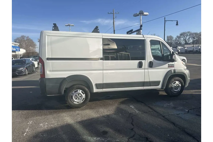 $32910 : 2017 ProMaster Cargo Van image 6