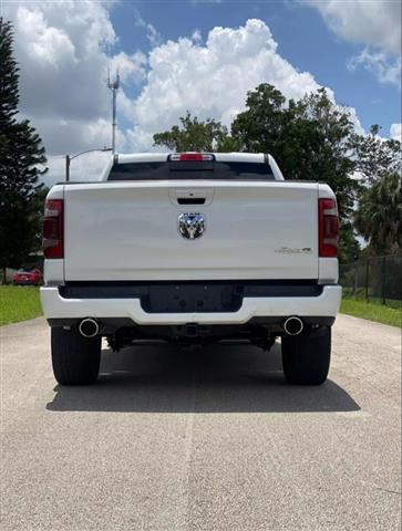 $26900 : Dodge Ram 1500 Crew Cab image 4