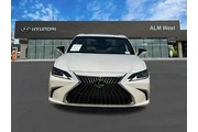 $37820 : Lexus ES 350 2023 4dr Sedan thumbnail