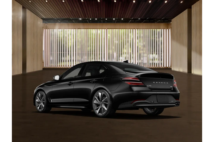 $31500 : Genesis G70 2023 2.0T 4dr Se image 3