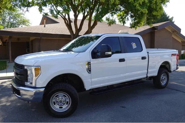 $20992 : 2019 F-250 Super Duty XL image 2