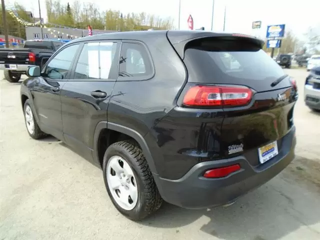 $12999 : 2016 Cherokee Sport image 6