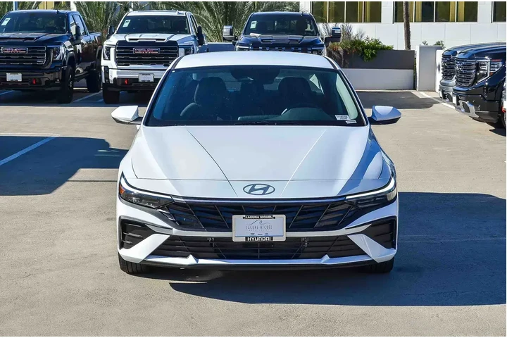 $26995 : Hyundai ELANTRA Hybrid 2026 image 2