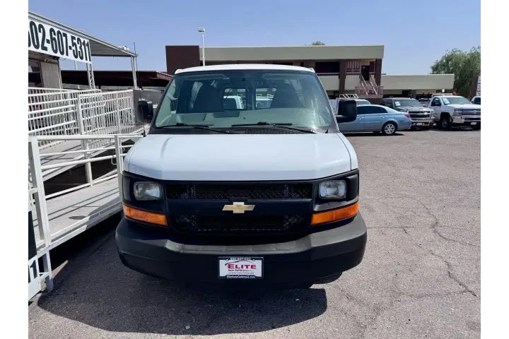 $10950 : 2015 EXPRESS 2500 CARGO image 2