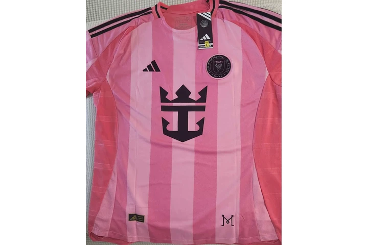 $45 : Camisetas Messi image 1