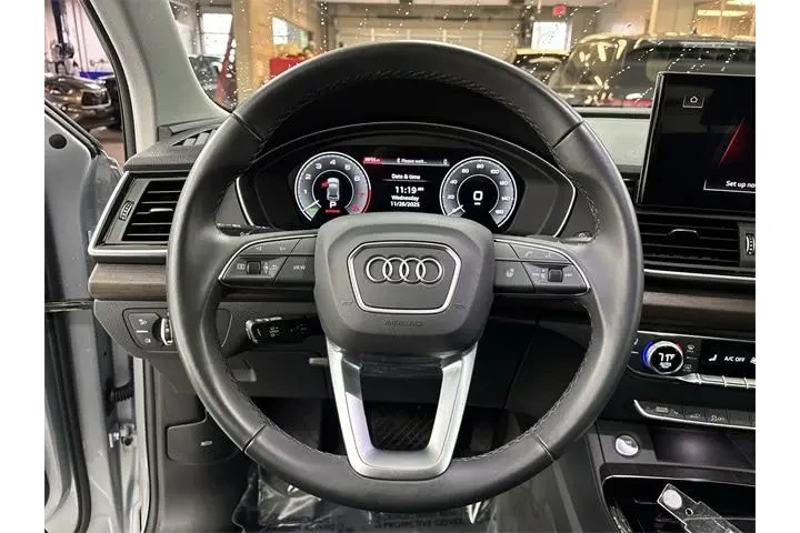 $36200 : Audi Q5 2024 AWD e quattro S image 6