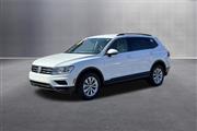 $20389 : 2019 Tiguan 2.0T SE thumbnail