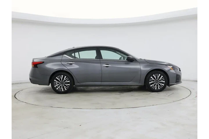 $21998 : Nissan Altima 2025 2.5 SV 4d image 7