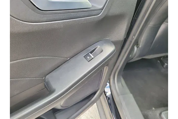 $18990 : Ford Escape 2024 AWD ST-Line image 10