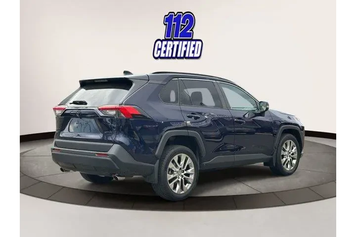 $20995 : Toyota RAV4 2020 AWD XLE Pre image 5