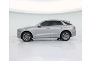 $33998 : Genesis GV70 2022 AWD 2.5T S thumbnail