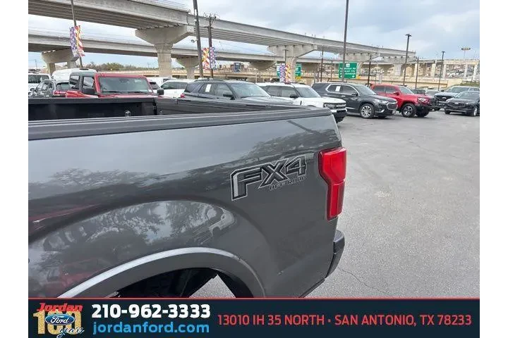 $29735 : Ford F-150 2020 4x4 Lariat 4 image 6