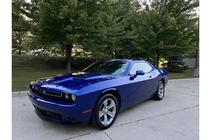 $13995 : 2018 Challenger SXT image 4
