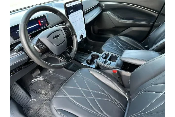 $31990 : Ford Mustang Mach-E 2025 Sel image 9