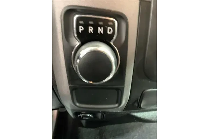 $24789 : Ram 1500 2018 4x2 Tradesman image 7