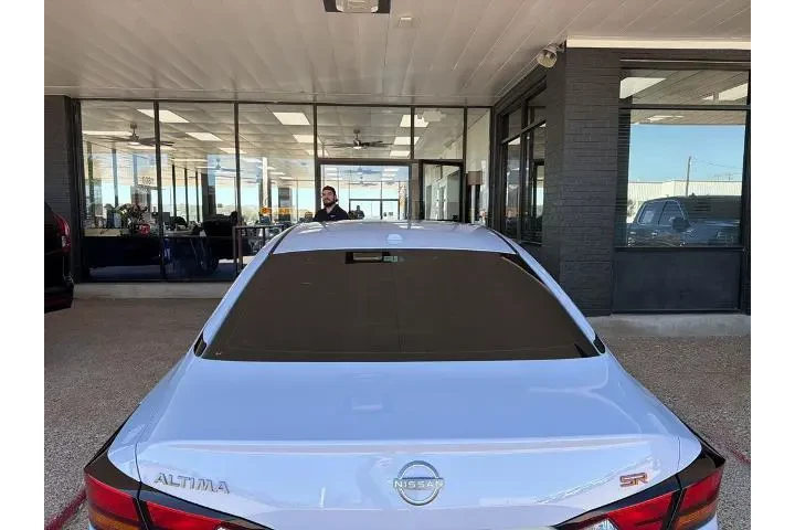 $23166 : Nissan Altima 2025 2.5 SR 4d image 6