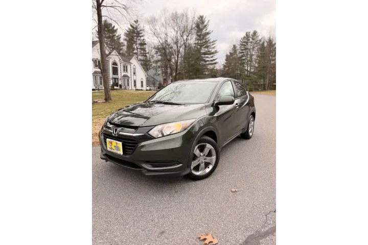 $11995 : 2016 HR-V LX image 3