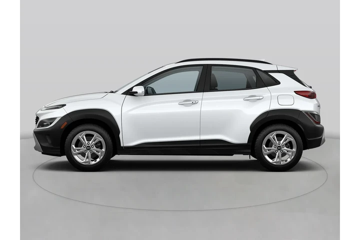 $17987 : Hyundai KONA 2023 AWD SEL 4d image 3